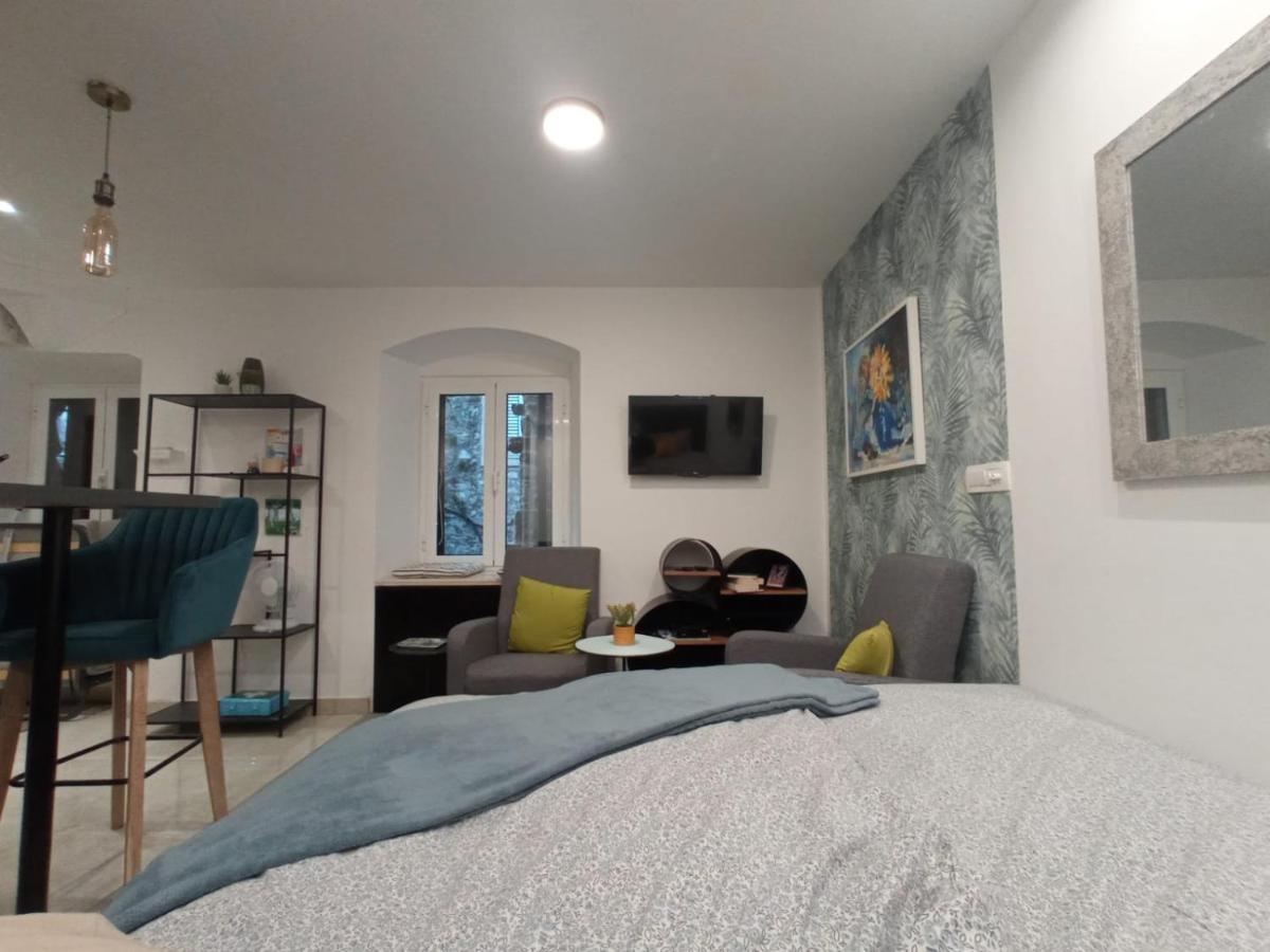 Little Lion Apartment Split Luaran gambar